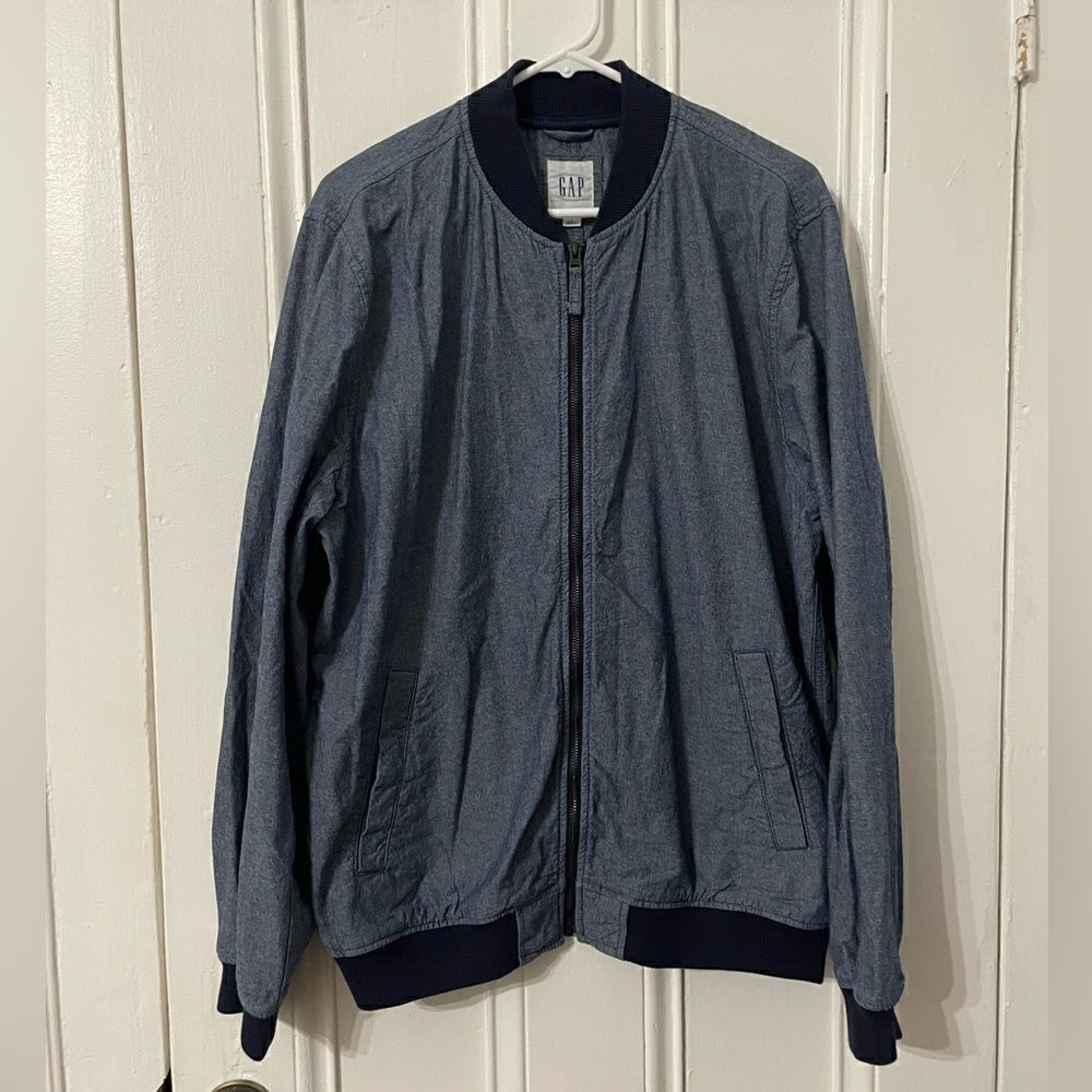 GAP bomber jacket